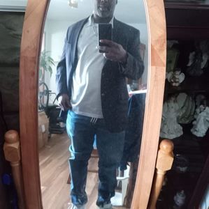 Meet your Posher, Jerrod